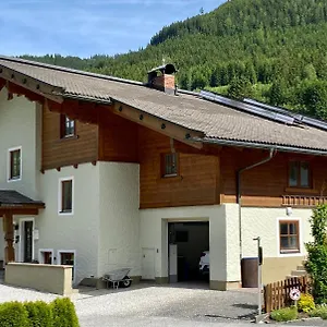  Apartment Living Österreich