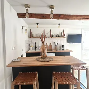 Appartement Place Aux Huiles Marseille